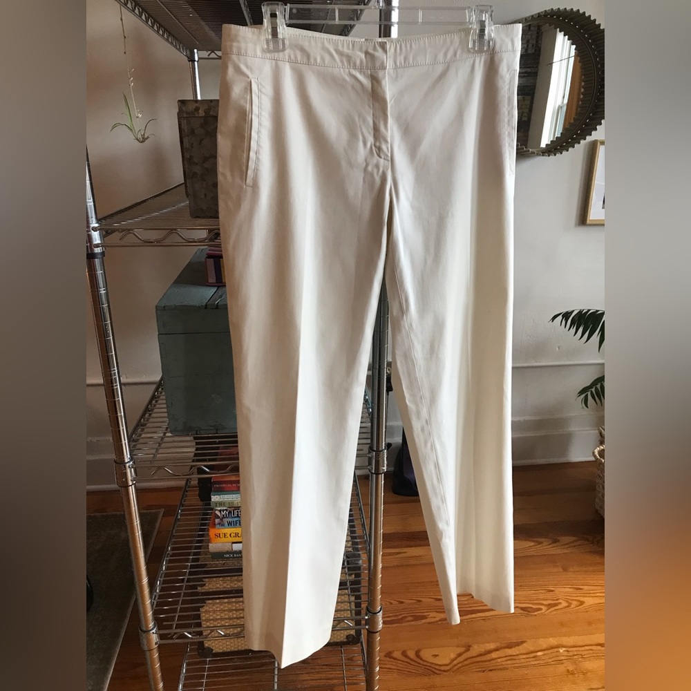 ESCADA-Slim Ivory/ Cream Ankle Pants-Sz 38 (US Sz 8)